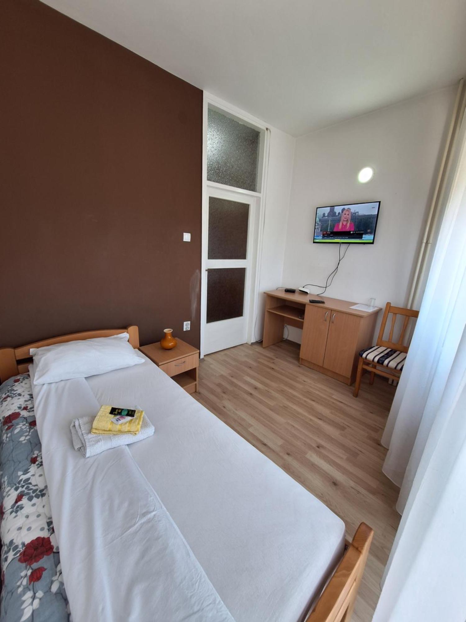 Hotel Konaciste Trstenik Exteriér fotografie