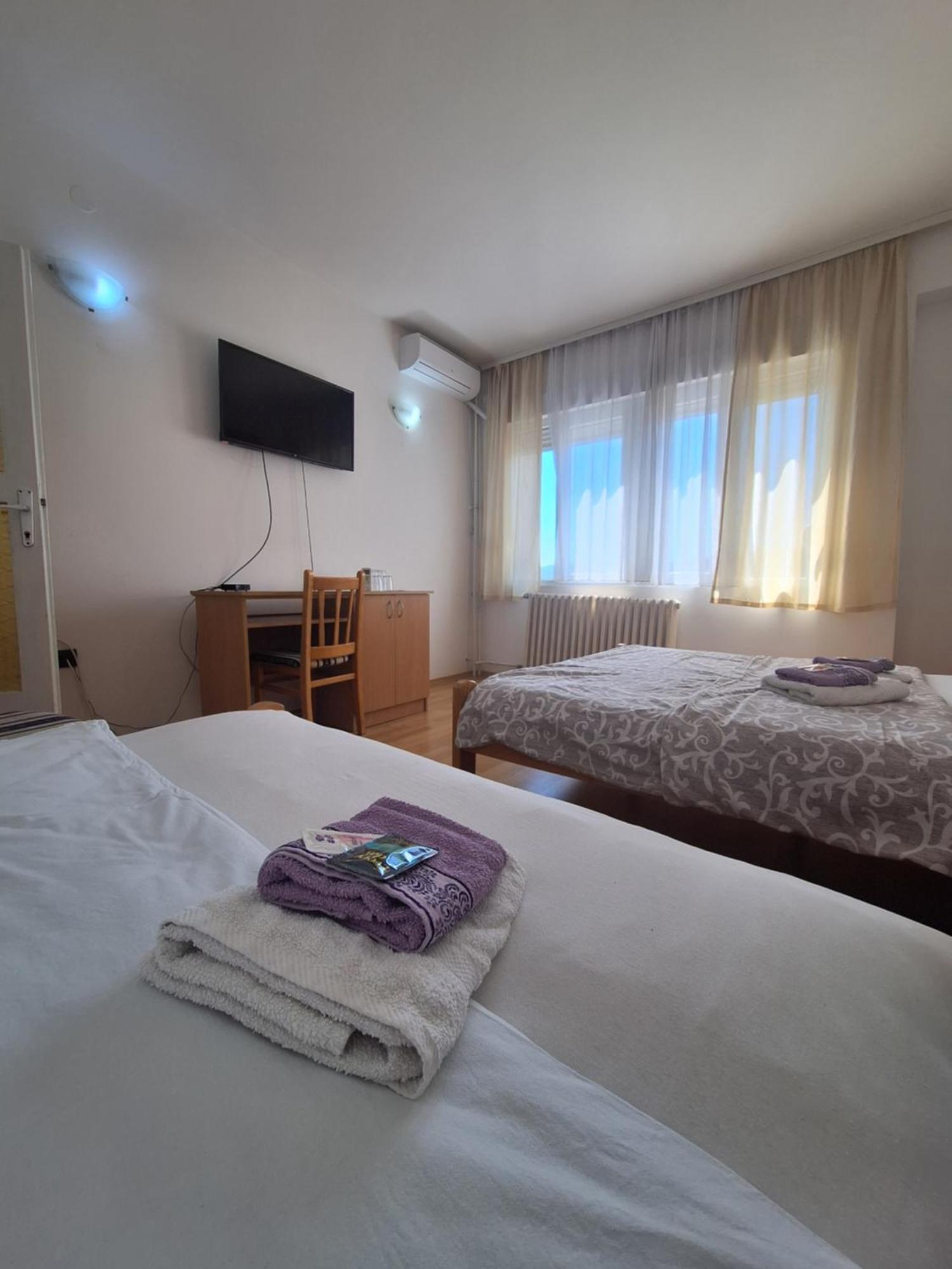 Hotel Konaciste Trstenik Exteriér fotografie